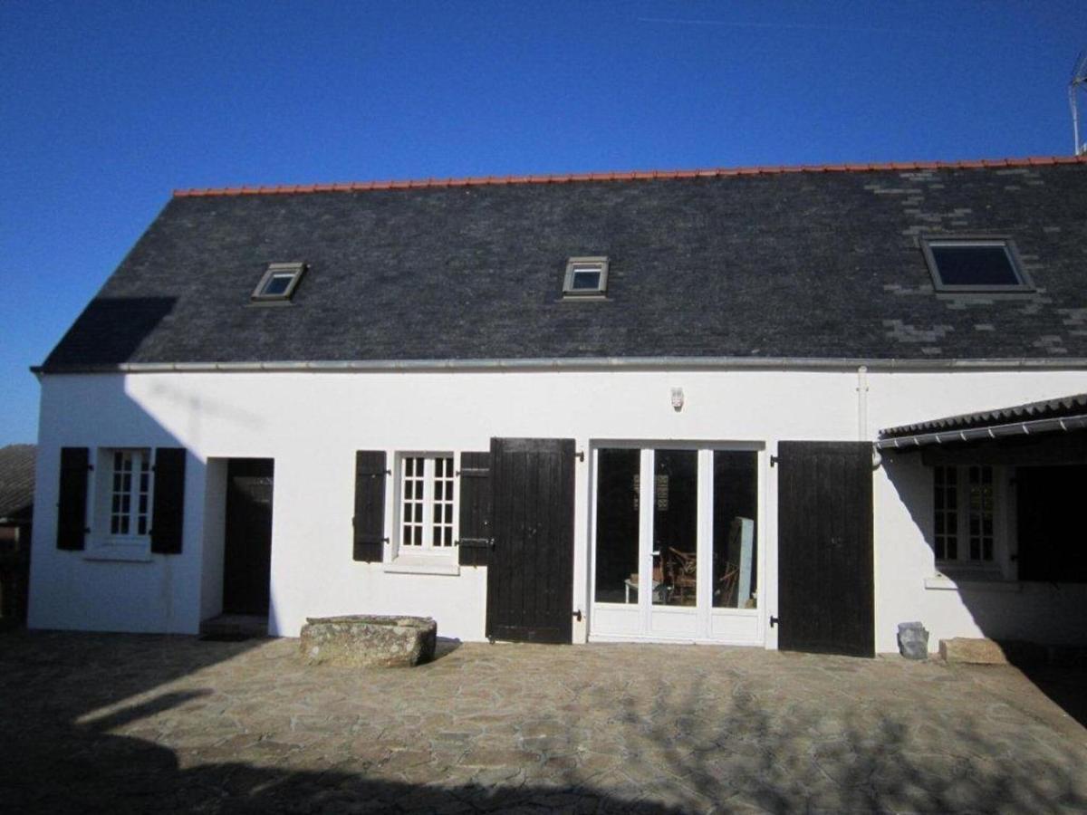 Holiday Home In Plouhinec Next To The Sea Exterior photo