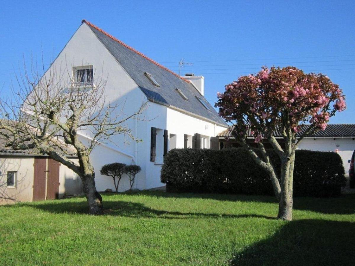 Holiday Home In Plouhinec Next To The Sea Exterior photo